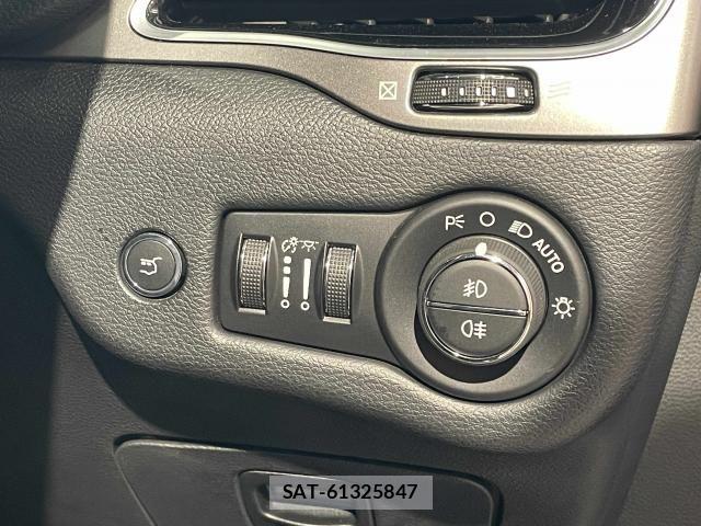 Jeep CHEROKEE 2020-04 8314896-12