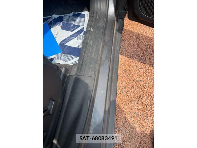 Jeep CHEROKEE 2015-10 8336297-12