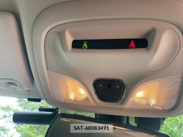 Jeep CHEROKEE 2015-10 8336297-19