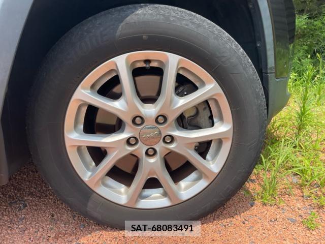 Jeep CHEROKEE 2015-10 8336297-3