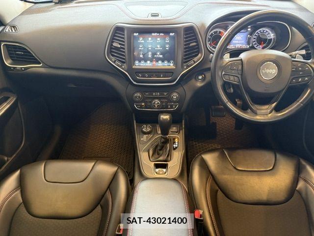 Jeep CHEROKEE 2020-06 8366421-1