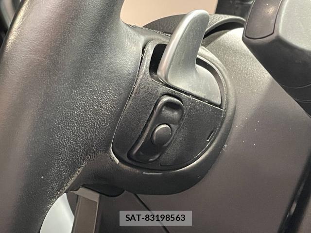Jeep CHEROKEE 2019-02 8412972-20