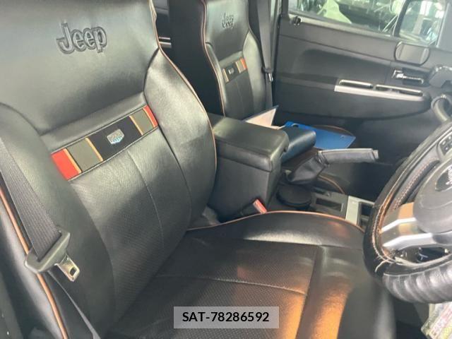 Jeep CHEROKEE 2011-09 8659579-8