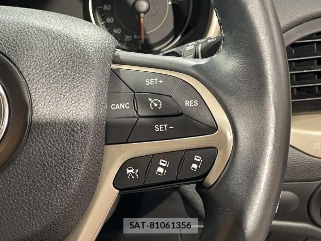Jeep CHEROKEE 2016-12 8742867-26