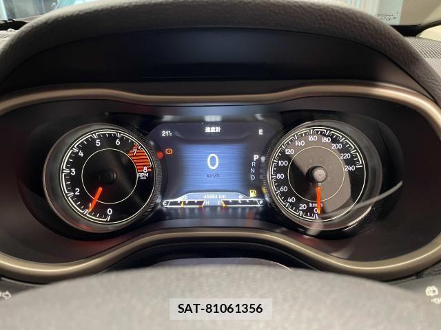 Jeep CHEROKEE 2016-12 8742867-29