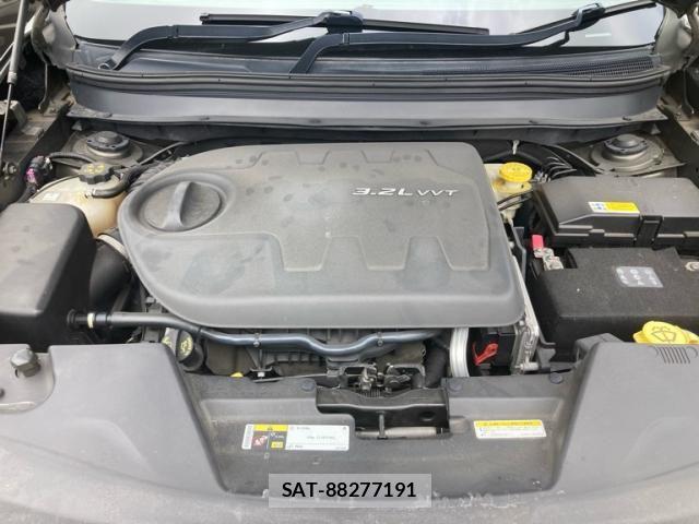 Jeep CHEROKEE 2014-08 8742868-9