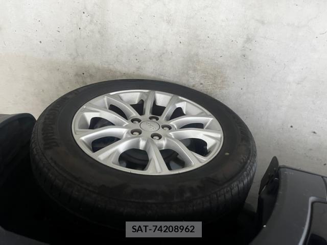 Jeep CHEROKEE 2019-03 8883762-3