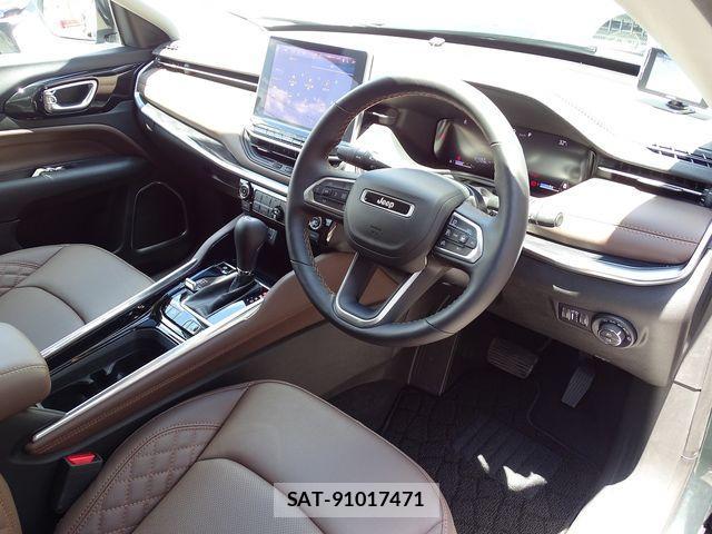 Jeep COMMANDER 2025-03 1168066-12
