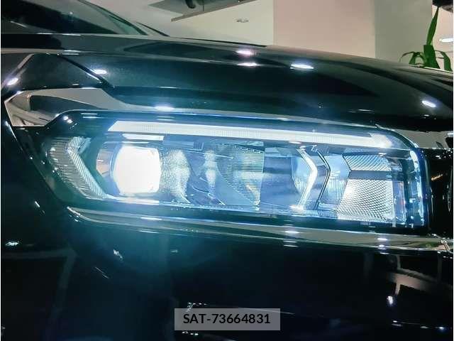 Jeep COMMANDER 2024-02 1412917-18