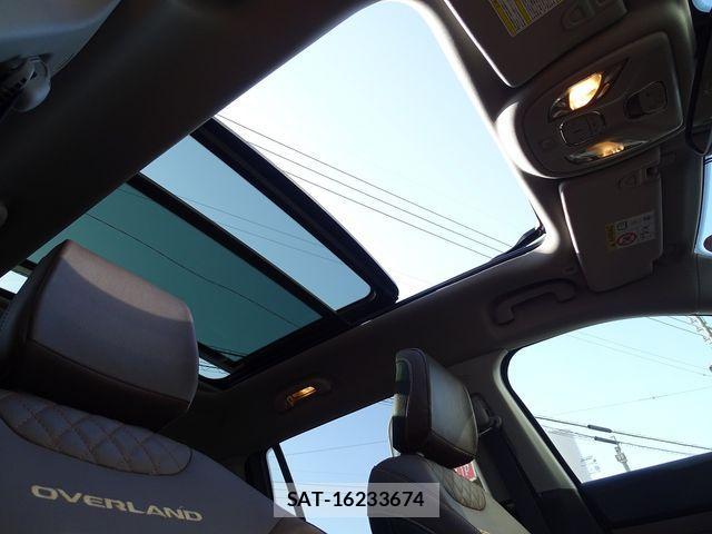 Jeep COMMANDER 2024-12 2350131-12