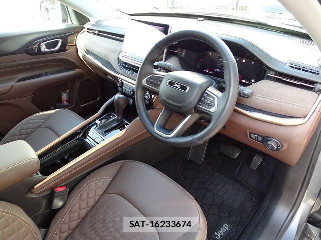 Jeep COMMANDER 2024-12 2350131-13