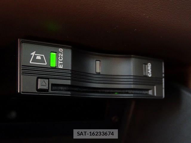 Jeep COMMANDER 2024-12 2350131-25