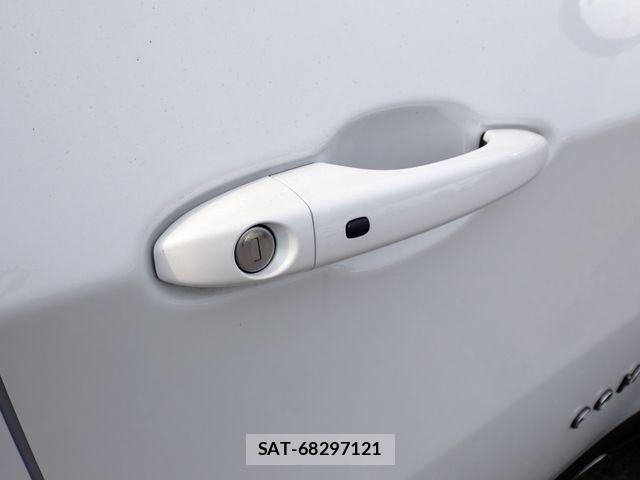 Jeep COMMANDER 2025-03 3672617-13