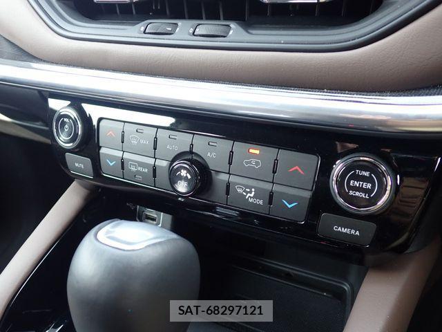Jeep COMMANDER 2025-03 3672617-19