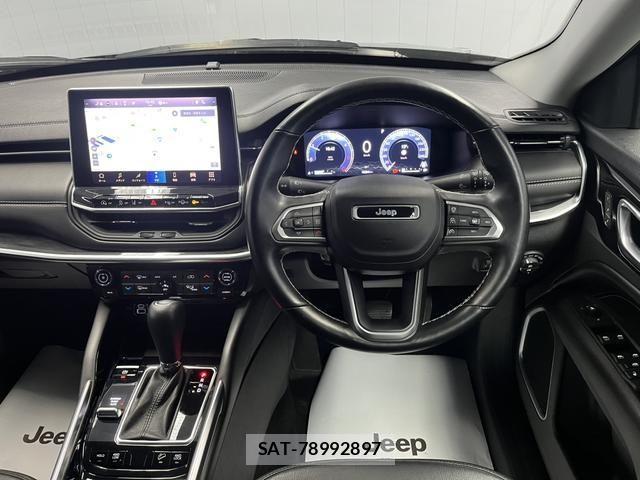 Jeep COMMANDER 2024-02 4241430-11