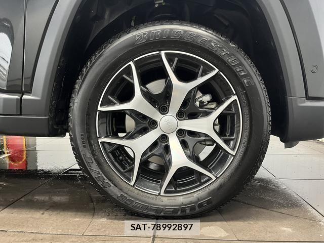 Jeep COMMANDER 2024-02 4241430-15