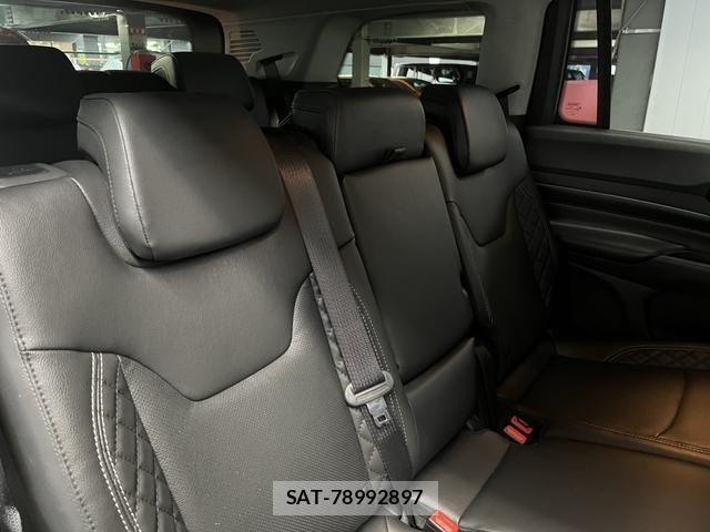 Jeep COMMANDER 2024-02 4241430-4