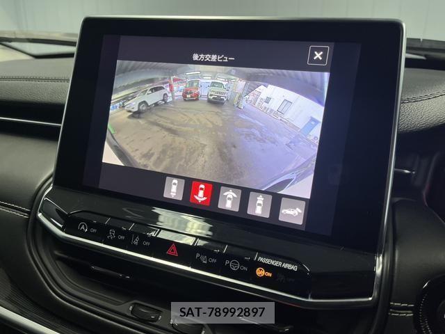 Jeep COMMANDER 2024-02 4241430-6
