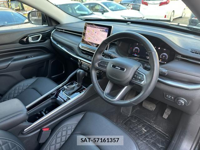 Jeep COMMANDER 2025-02 6244725-1