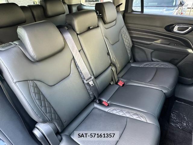 Jeep COMMANDER 2025-02 6244725-4