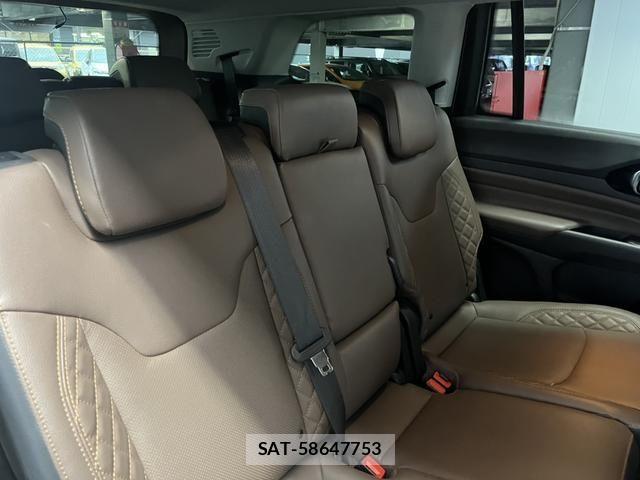 Jeep COMMANDER 2024-03 6498690-4