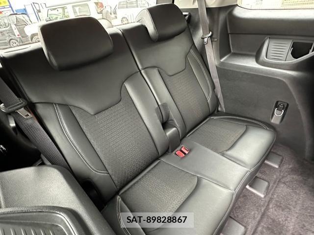 Jeep COMMANDER 2023-09 6612413-4