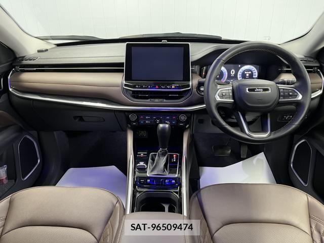 Jeep COMMANDER 2024-03 6691064-10