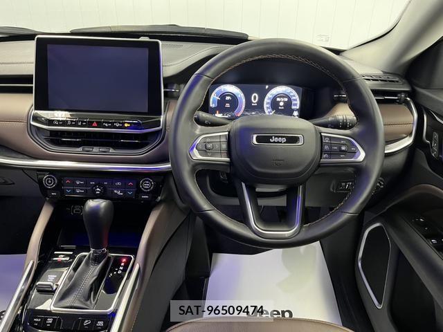 Jeep COMMANDER 2024-03 6691064-11