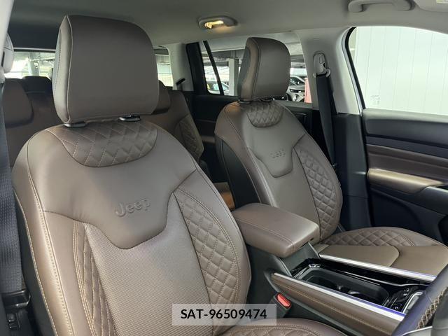 Jeep COMMANDER 2024-03 6691064-3