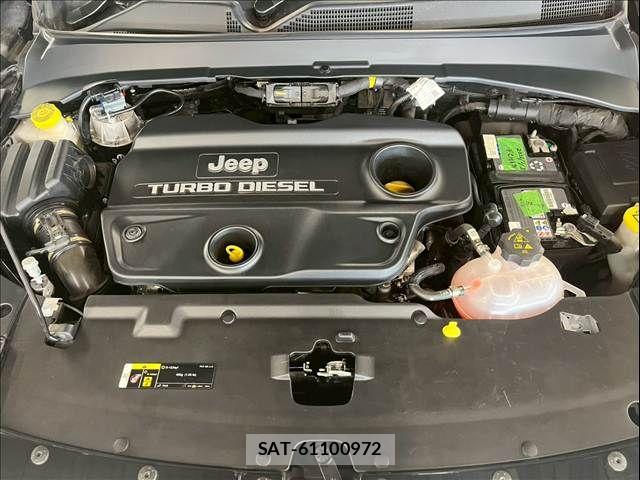 Jeep COMMANDER 2023-08 6815381-11