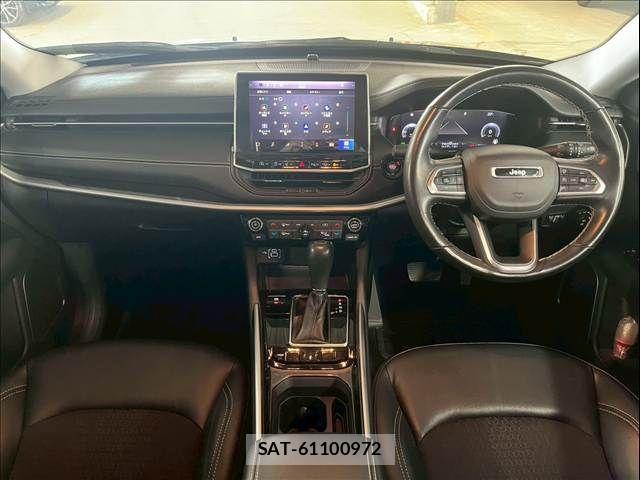 Jeep COMMANDER 2023-08 6815381-2