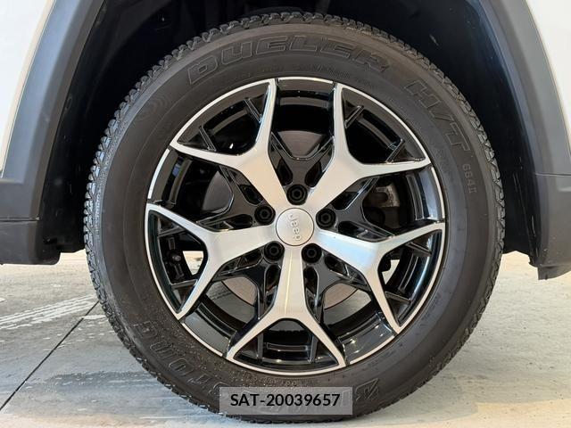 Jeep COMMANDER 2024-03 7020650-18