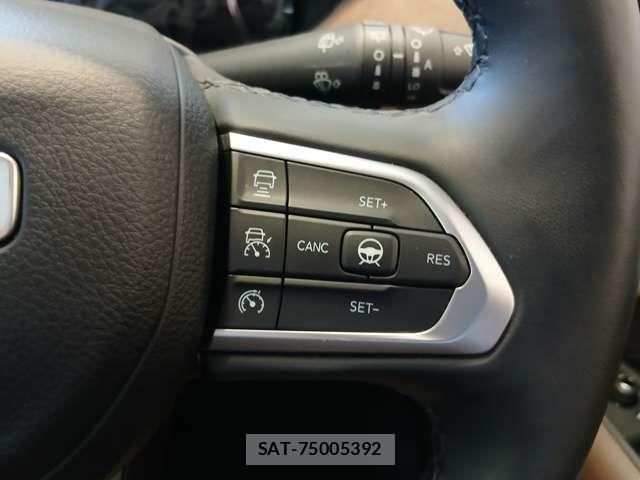 Jeep COMMANDER 2025-04 7220026-16