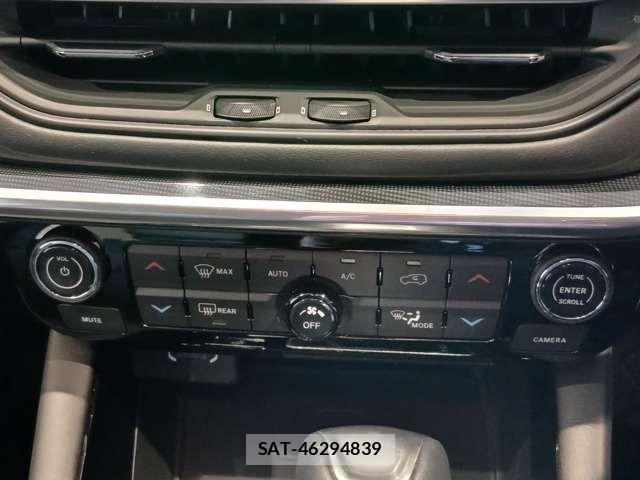 Jeep COMMANDER 2025-02 7220024-4