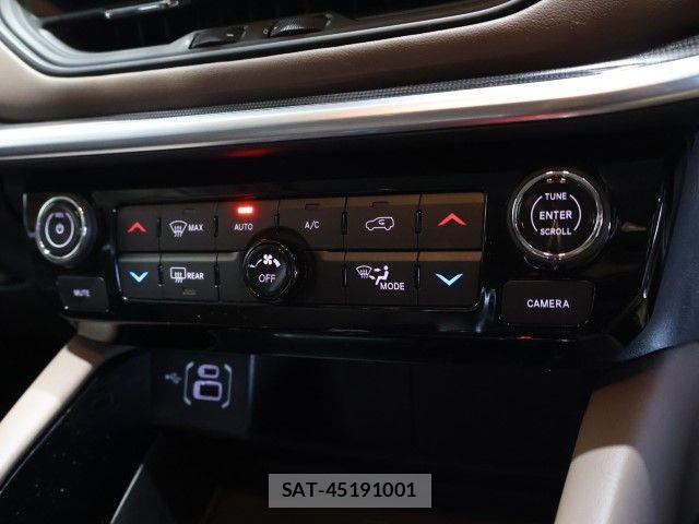 Jeep COMMANDER 2023-10 7327622-23