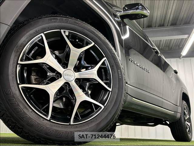 Jeep COMMANDER 2023-03 7358191-18