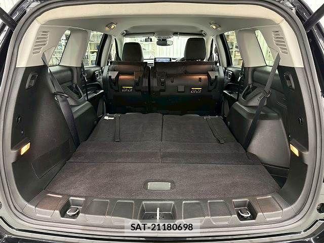Jeep COMMANDER 2023-04 7358192-10