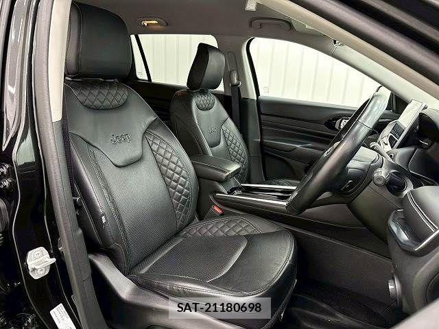 Jeep COMMANDER 2023-04 7358192-8