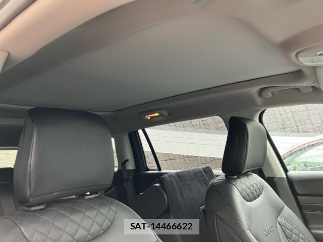 Jeep COMMANDER 2024-03 7392453-13