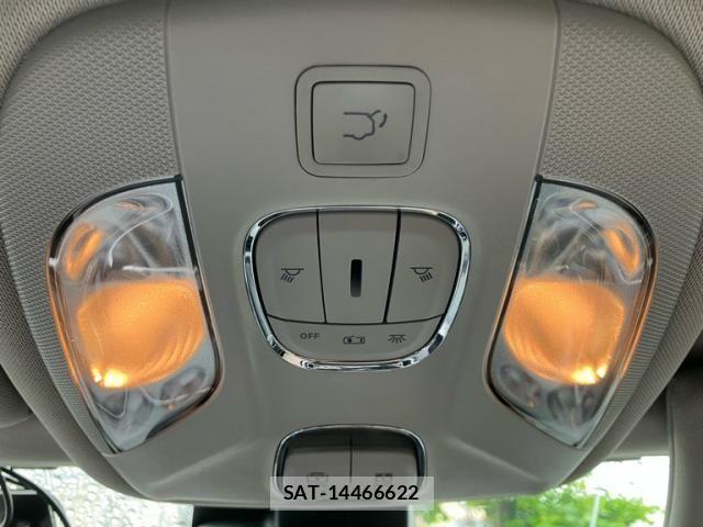 Jeep COMMANDER 2024-03 7392453-18