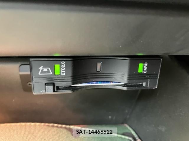 Jeep COMMANDER 2024-03 7392453-25