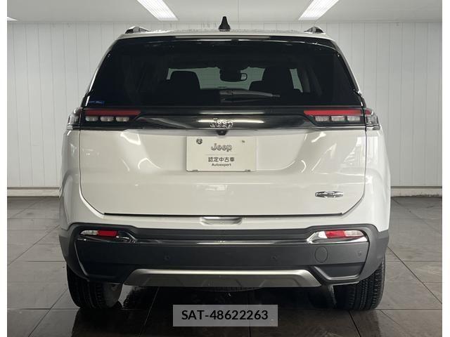 Jeep COMMANDER 2023-07 7392452-13