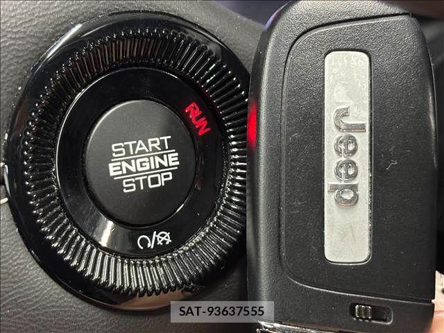 Jeep COMMANDER 2023-06 7501003-9