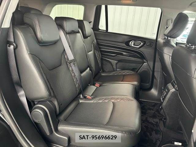 Jeep COMMANDER 2023-03 7501005-7