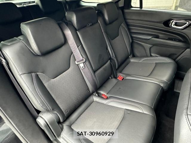 Jeep COMMANDER 2023-07 7724371-4