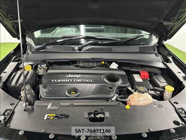 Jeep COMMANDER 2024-02 7785823-11