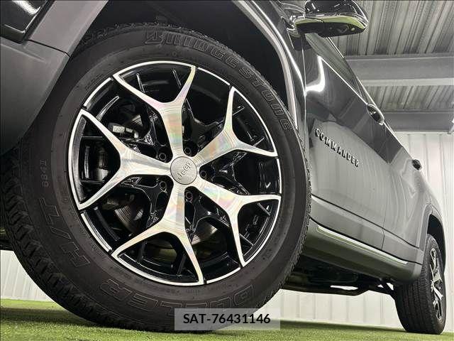 Jeep COMMANDER 2024-02 7785823-18
