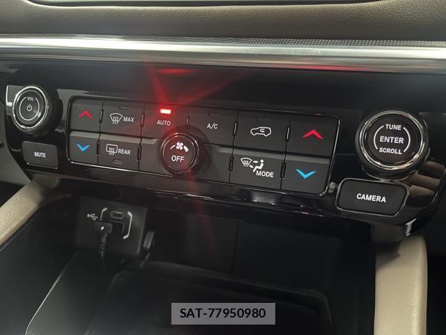 Jeep COMMANDER 2024-06 7876999-13