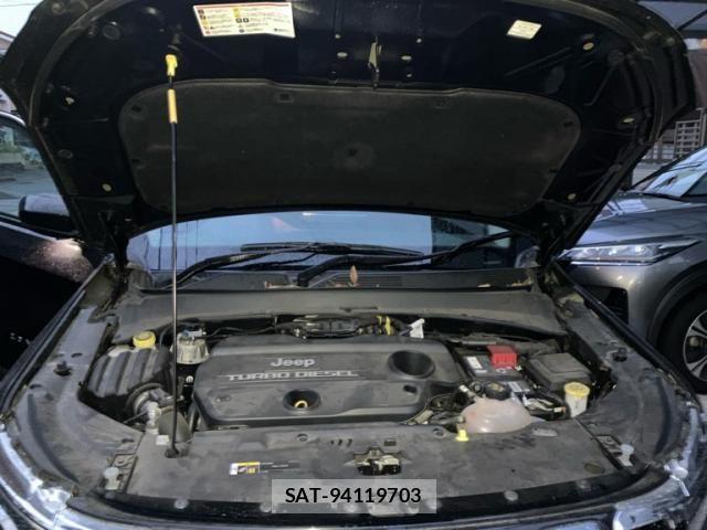 Jeep COMMANDER 2023-07 8074132-4