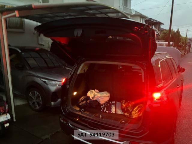 Jeep COMMANDER 2023-07 8074132-8